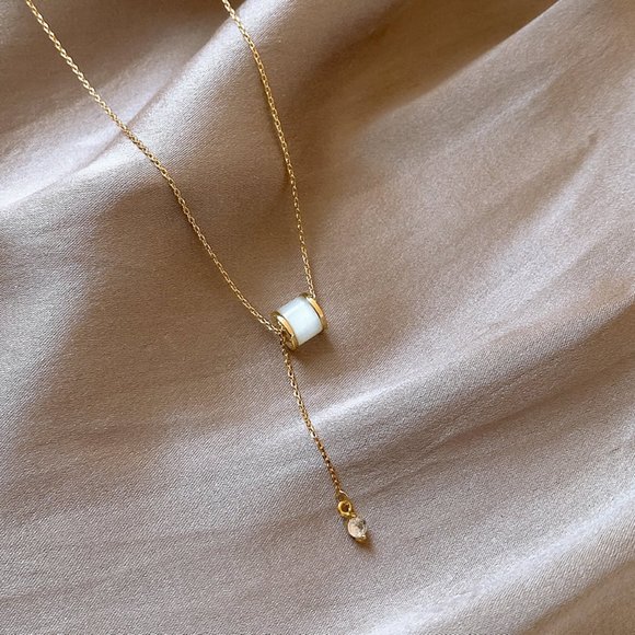 GOLICC White Small Waist Necklace - Picture 9 of 11